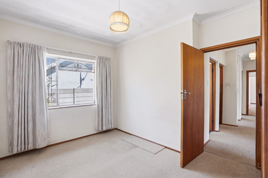 3 Bedroom Property for Sale in Meadowridge Western Cape